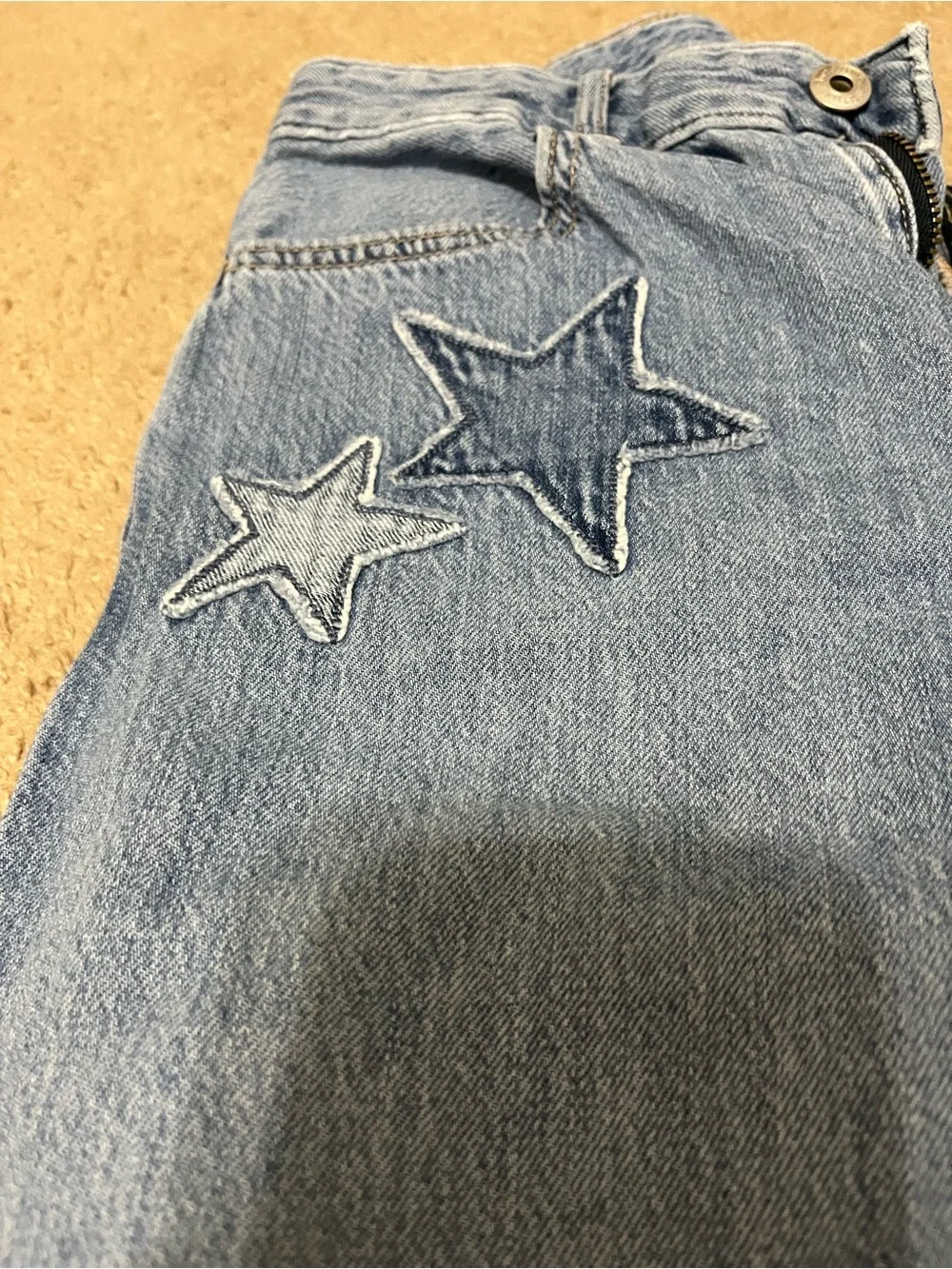 Girls Abercrombie Kids Light Wash Star Jeans